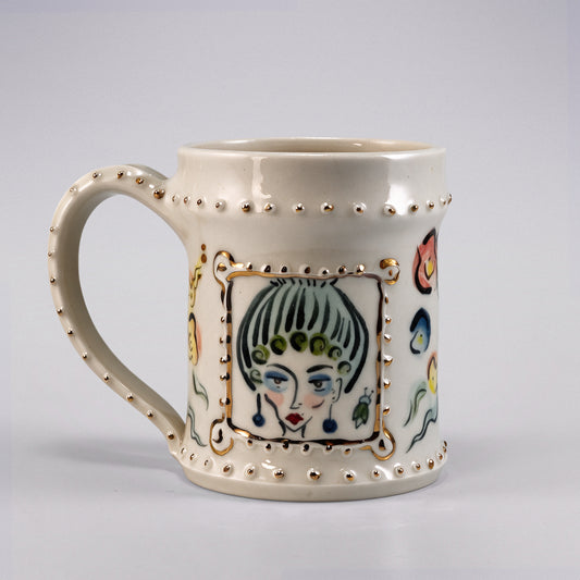Deluxe Puff Sleeves Mug