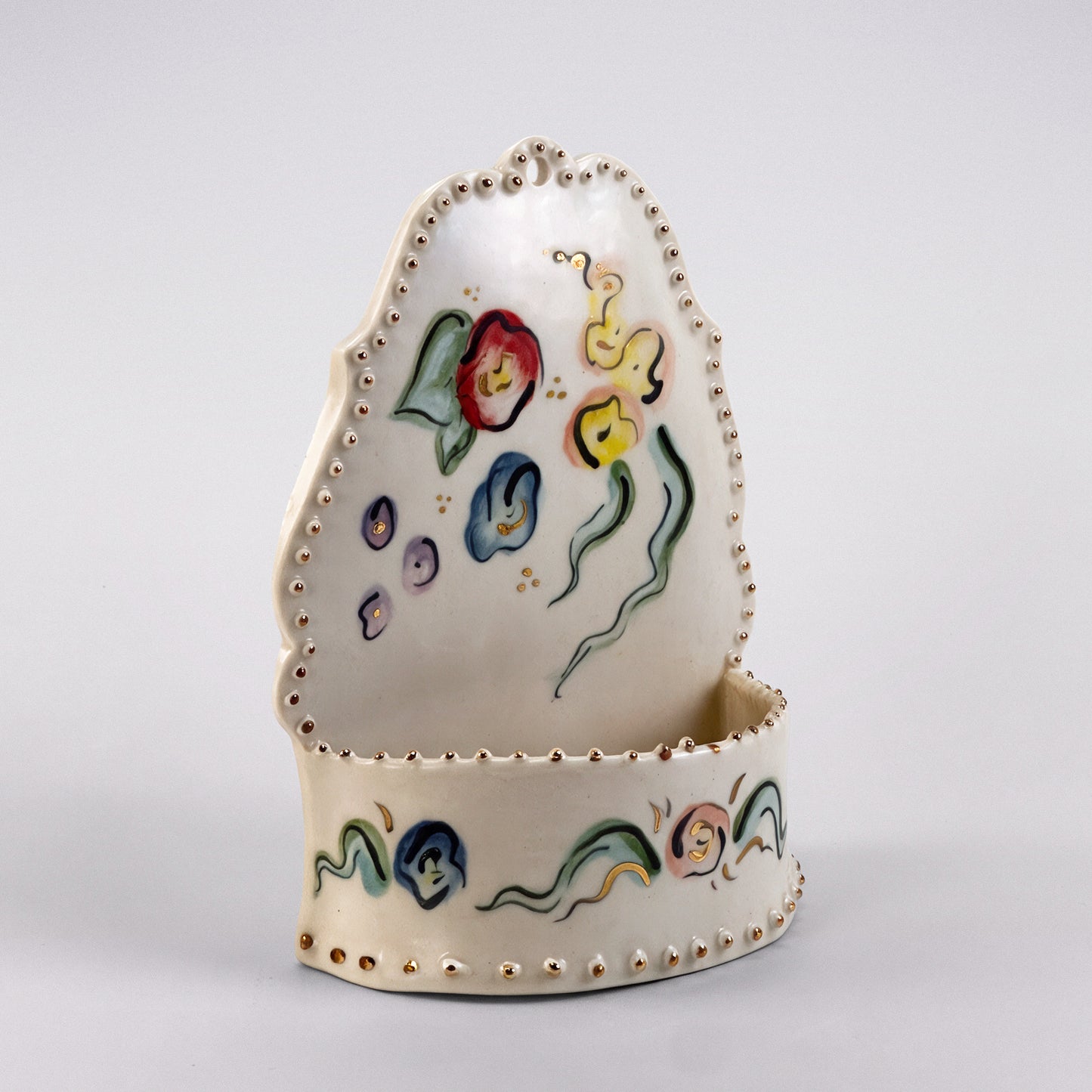 Trinket shelf